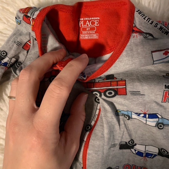 The children’s place red footsie pajama - Picture 3 of 3